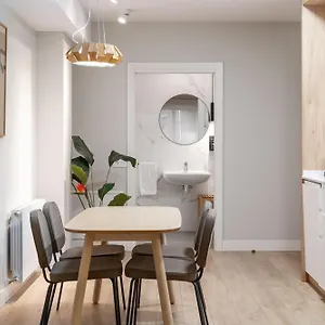  Apartment Limehome Tristan De Leguizamon Kalea Spanien